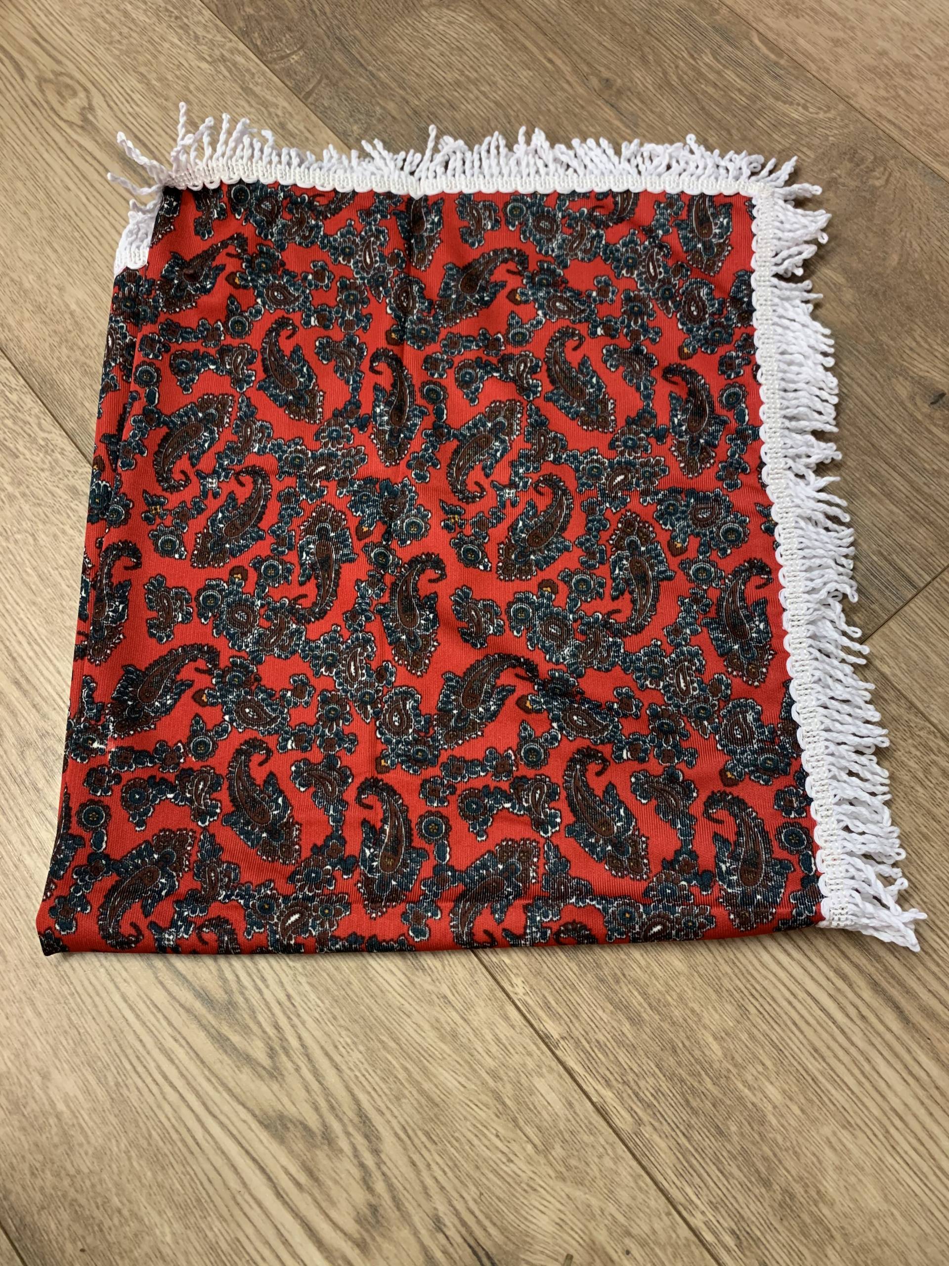 Welsh costume Shawl image 0