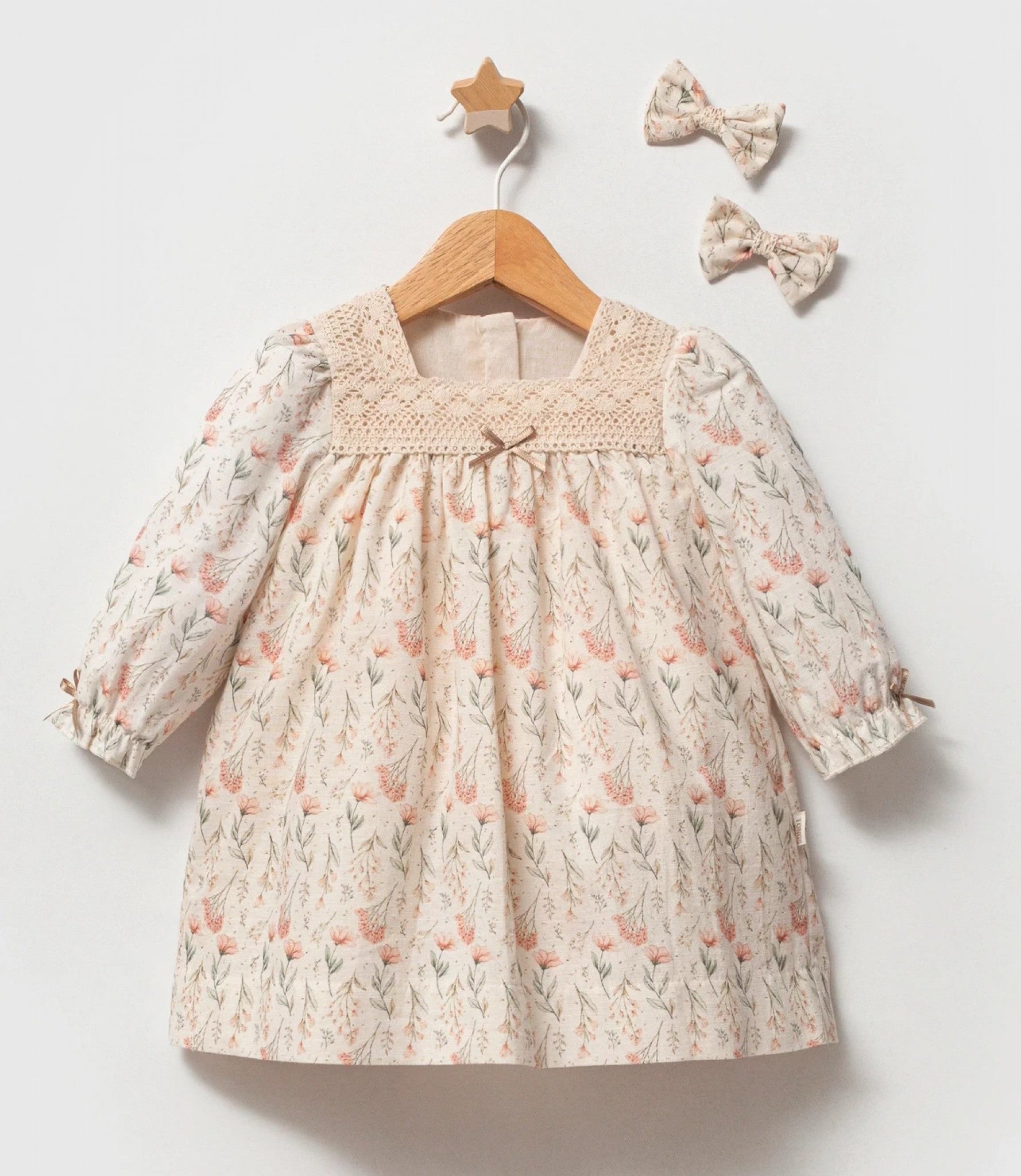 Cotton Fully lined Floral Dress & clips